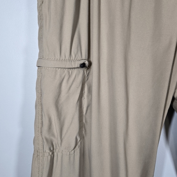 UB Tech Men’s Khaki Cargo‎ Pants Size 34x32 Utility Outdoor Work Style - Picture 3 of 11